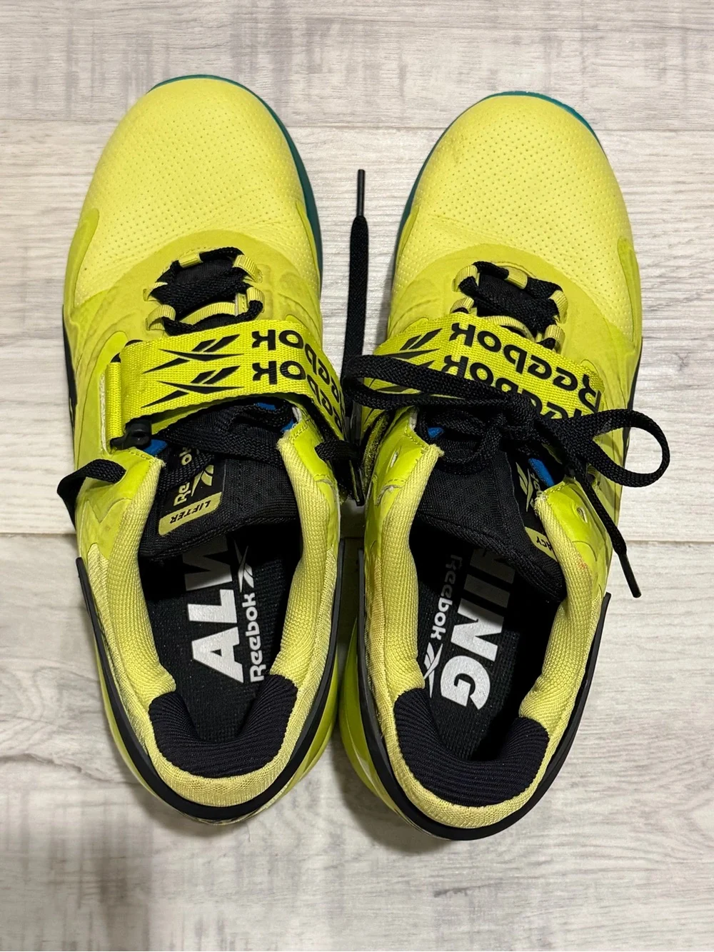 Reebok Lifter sz 10 Men's Yellow Athletic Training Shoes